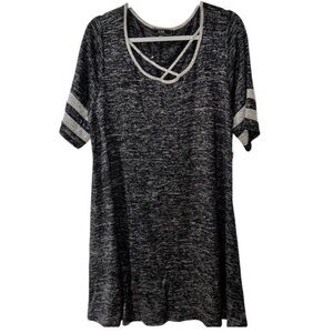 VIBE SPORTSWEAR GRAY BLACK SUPER SOFT TUNIC STYLE TOP SIZE 2X